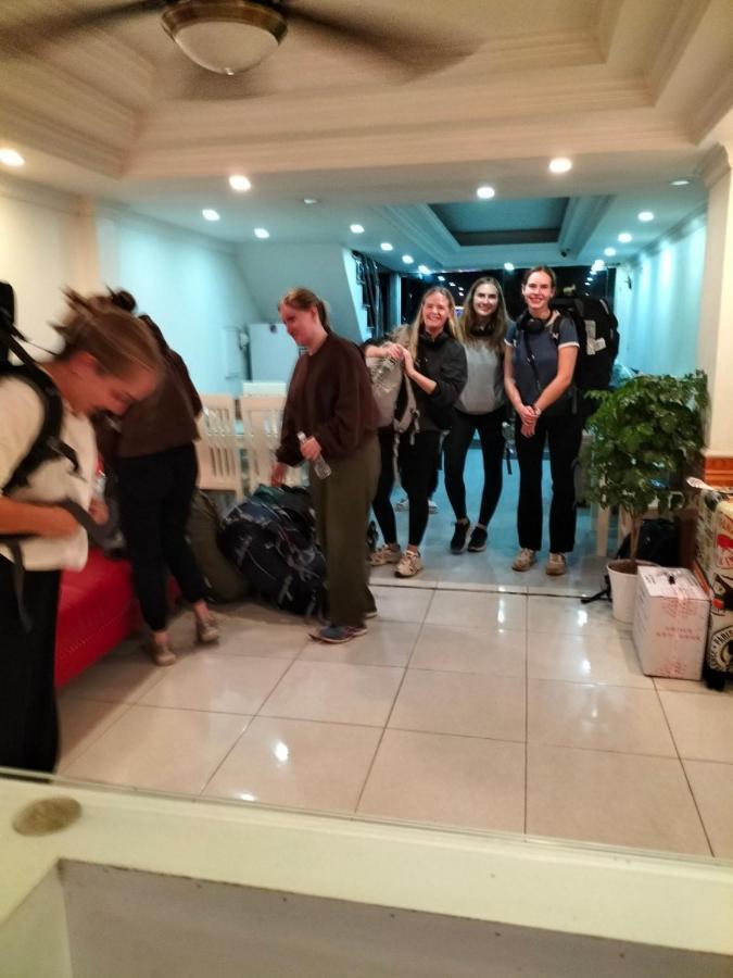 Sao Mai Cosy Nest-Noi Bai Airport Hostel Thach Loi Bagian luar foto